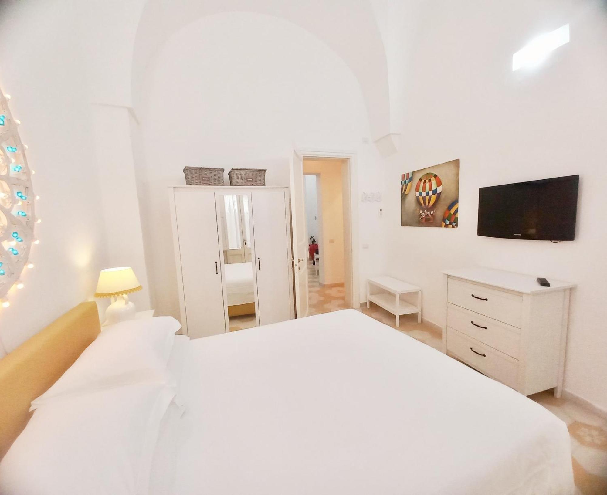 Li Frati Casa Vacanze Lecce Exterior foto