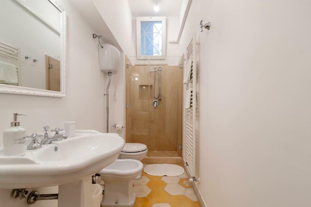 Li Frati Casa Vacanze Lecce Exterior foto